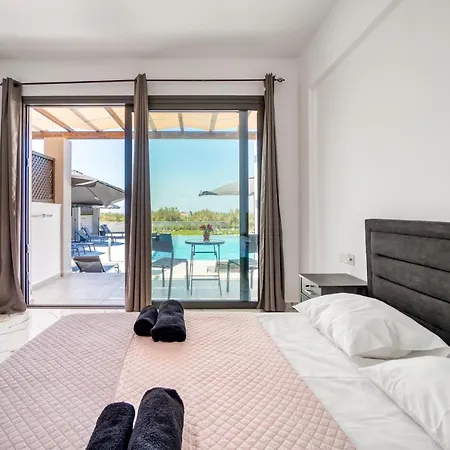 Antesia By Ezoria - Adults Only Корал-Бэй